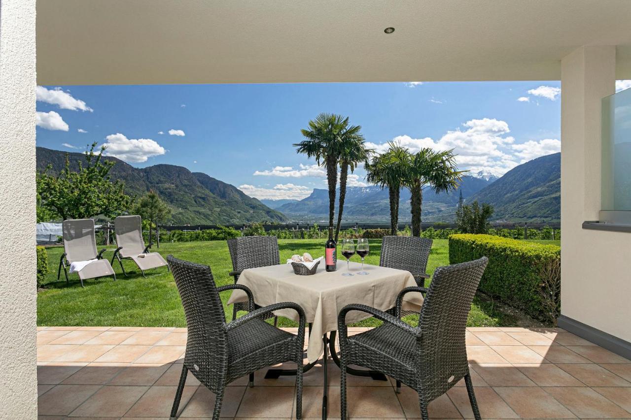Appartement-Hotel Beatenhof Tirolo Exteriör bild