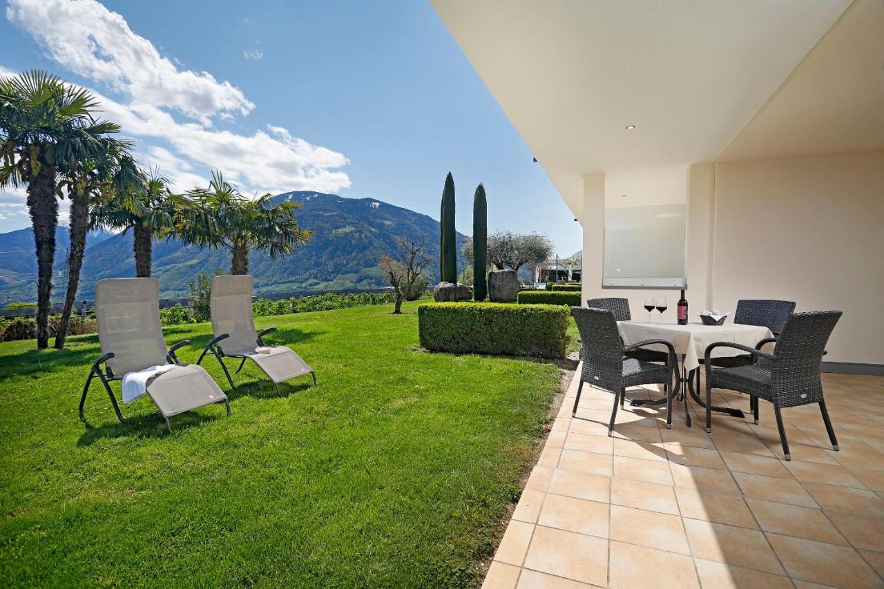 Appartement-Hotel Beatenhof Tirolo Exteriör bild